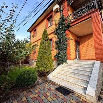 Сдам дом у моря, Фонтанка - первая линия! Только долгосрочно!