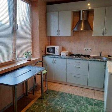 Сдам 1 квартиру на Новых домах недалеко метро Дворец Спорта!