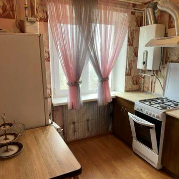 Здам на довгий термін 2х квартиру на 5 поверсі