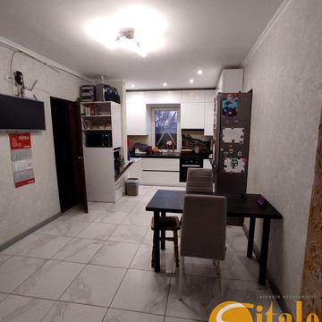 Виноградна вул.