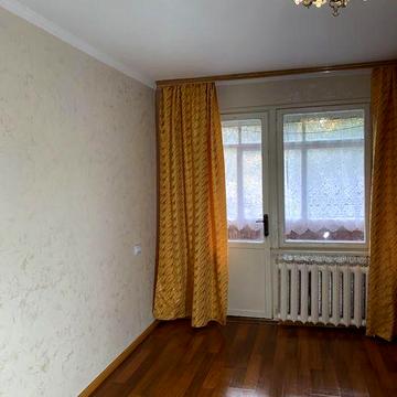 Продам двокімнатну квартиру від власника