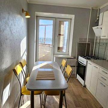 Продам 1к.кв по вул. Залізнична ( Олександрівського р-ну)