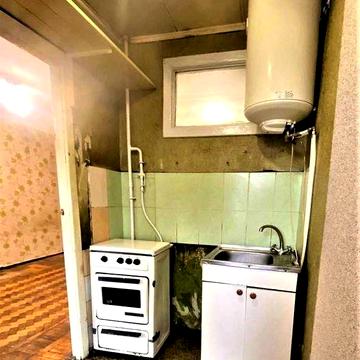 вул. Пост-Волинська, 2/103 Соломянський р-н, 1-кім.(гостинка)