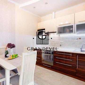 Продаж 1к квартира  вул. Автозаводська 29а , Оболонський район