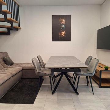 Таунхаус на Перемичці Перша здача Вільний