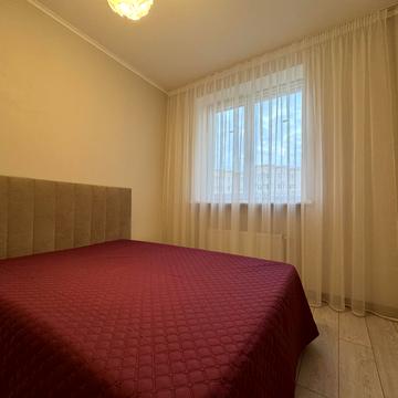 Боголюбова вул., 42