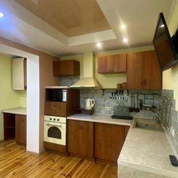 Краща пропозиція! 2-кімнатна квартира з ремонтом, вул. А. Стражеско