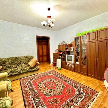 D1L Продам квартиру 73 м2, вул. Дмитрівська, 15.