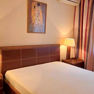 Центр. вул. О. Кониського (Тургенівська), 67. Без комісії