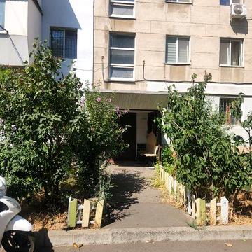 От  хозяина. Продам квартиру на Бреуса