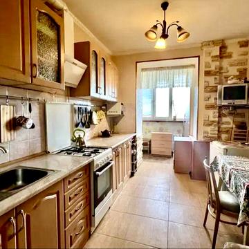 Здам квартиру біля метро