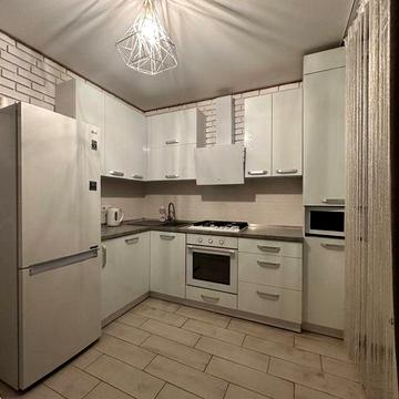 Новая!! Продам 1 комн квартиру. Автономное отопление!