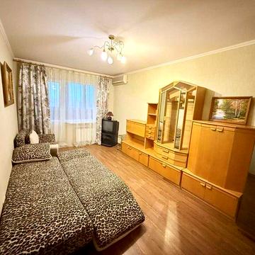 Оренда 2к. вул. Татарська, 20 (Шевченківський район)