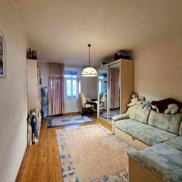 Квартира   на 6 станции  Б Фонтана   Петрашевского