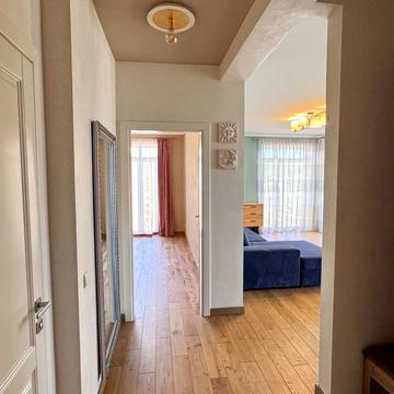 Пасічна вул., 154е