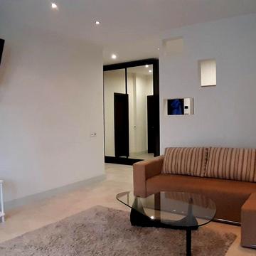 Гетьмана Павла Скоропадського вул. (Льва Толстого), 39