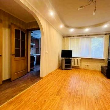 Михайла Донця вул., 26