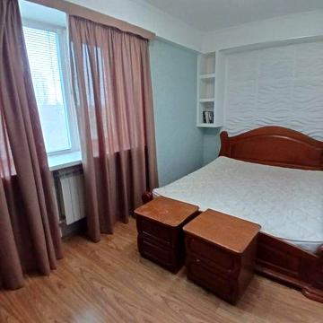 Здаю 2к/квартру в ЦЕНТРІ своє опалення (газ котел)