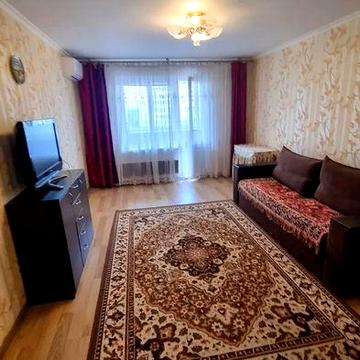 Сдам 1 кімнатну Радунська 38