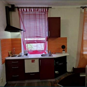 Срочно сдам домик 2х этажный м Гагарина