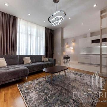 Андрія Верхогляда вул. (Михайла Драгомирова), 3