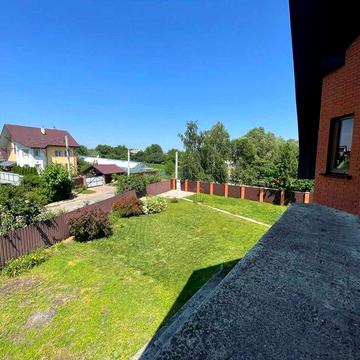 Будинок з підвалом і гаражем на Дніпровській, Гостомель