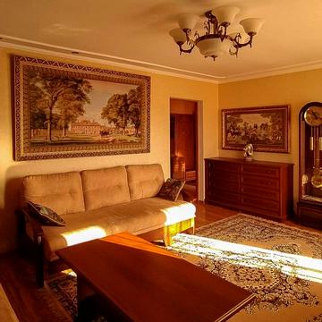 Тополина вул., 28