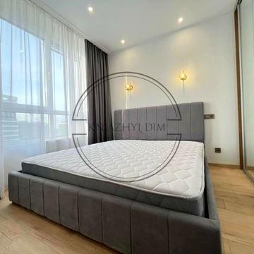 Дніпровська набережна вул., 17В