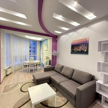 Незалежності вул., 8в