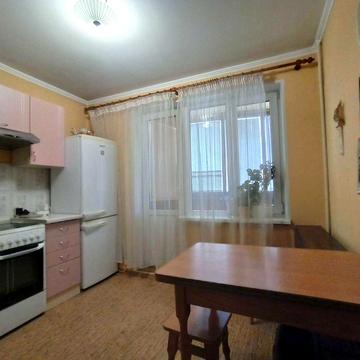 Оренда 2х кімнат. квартири Романа Шухевича ( Генерала Ватутіна) 2