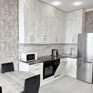 Джона Маккейна вул. (Івана Кудрі), 26