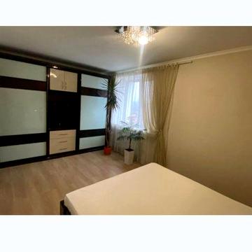 Здам 2-кімнатна квартира з ремонтом та чудовим видом на старе місто