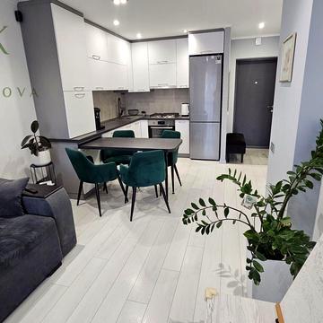 Зелена вул., 204