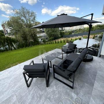 Амбулаторна вул., 34