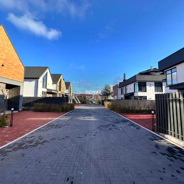 Мощунська вул., 116