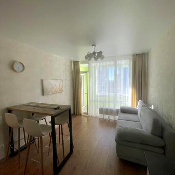 Всеволода Змієнка вул., 21