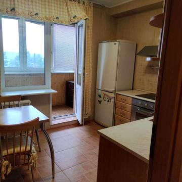 Новаторів вул., 22-А