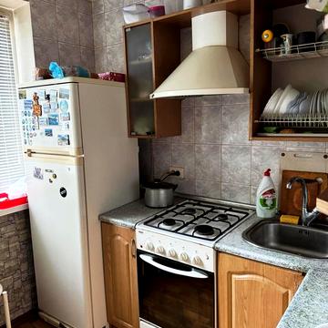 бульвар Богдана Хмельницького, 16