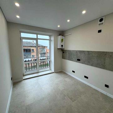 Найдешевша 1-кім з ремонтом в центрі, 3 поверх, індив. газ. опалення