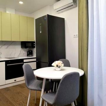 Василя Стуса вул., 35-Б