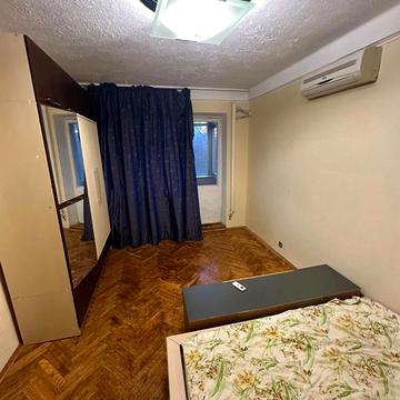 Воскресенський просп. (Перова), 10