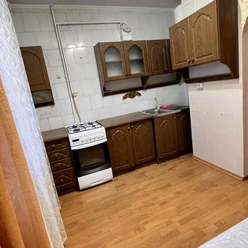 Фабрична вул., 24