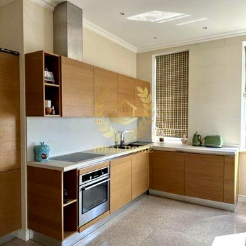 Продаж видової квартири бульвар Лесі Українки