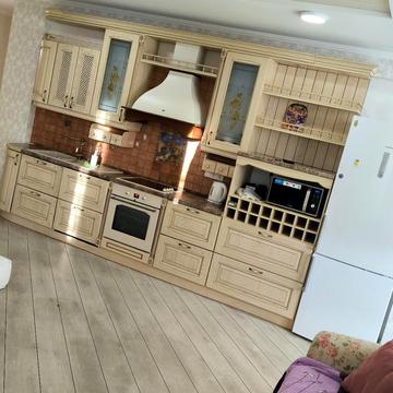 Розумовська, 17/19