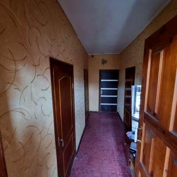 Здам частину будинку !