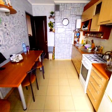 Героїв Дніпра вул., 69