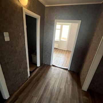 Продается 3-х комнатная квартира л/б С.О