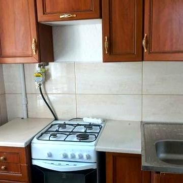 м.Київ, Печерський р-н, Печерськ,ст.м."Звіринецька",вул.Німанська,10