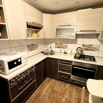 2 комн кв-ра, ремонт, Перекресток, Хортицкий р-н