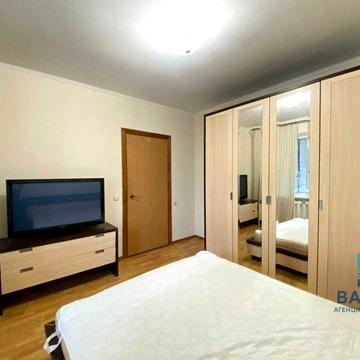 Левка Лукяненка вул. (Маршала Тимошенка), 15-Г